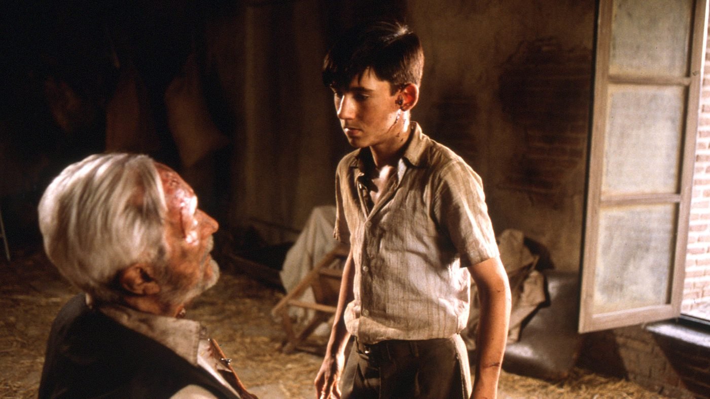 Fotograma de El espinazo del diablo (2001)